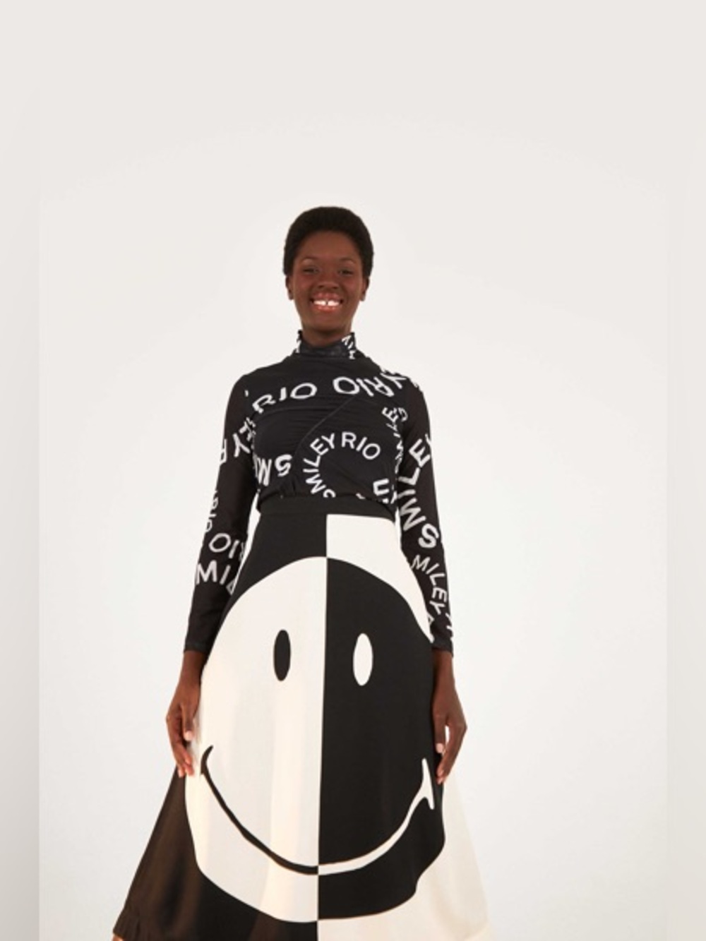 FARM Rio Black and White Split Smile Maxi Skirt